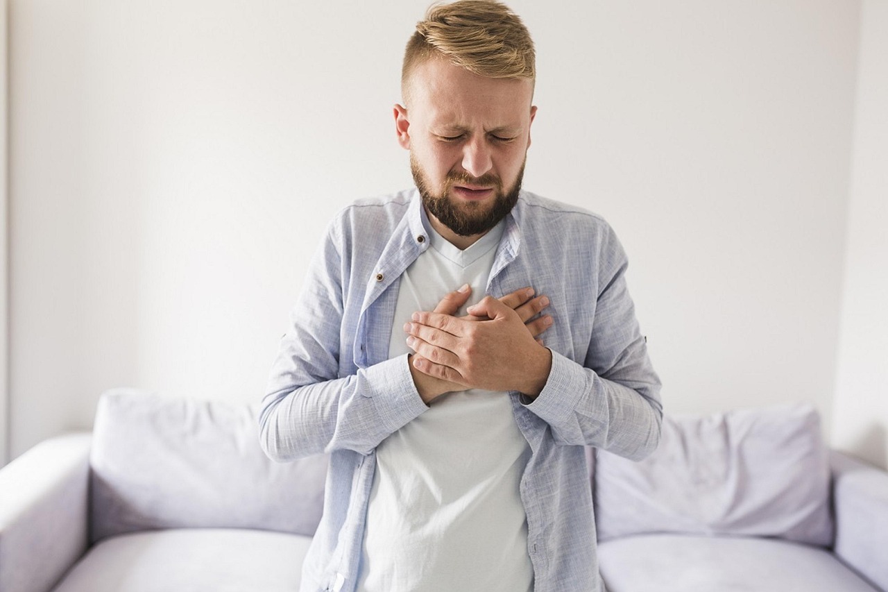 sodbrennen ist ein unangenehmes gefühl, das durch sauren reflux verursacht wird. erfahren sie mehr über die ursachen, symptome und effektive behandlungsmöglichkeiten, um ihr wohlbefinden zu verbessern.